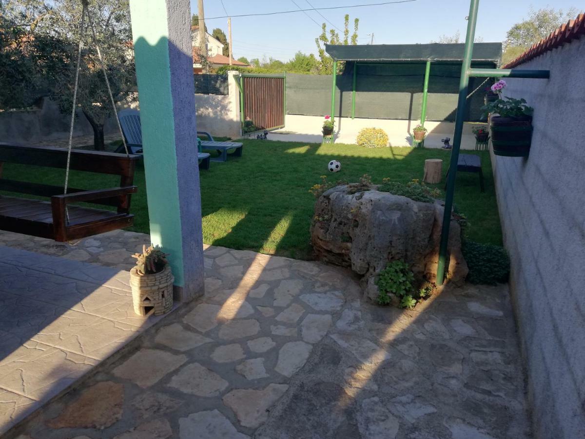 Nella Apartments Šišan Eksteriør bilde